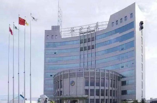钢管雷火电竞官网首页登录品牌企业 | 江苏新长江实业集团有限公司