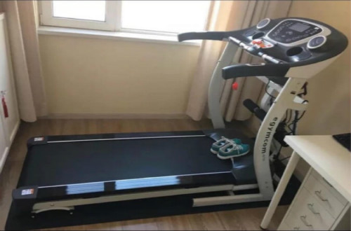 家用跑步机价格一般是多少？怎么选择适合自己的跑步机？