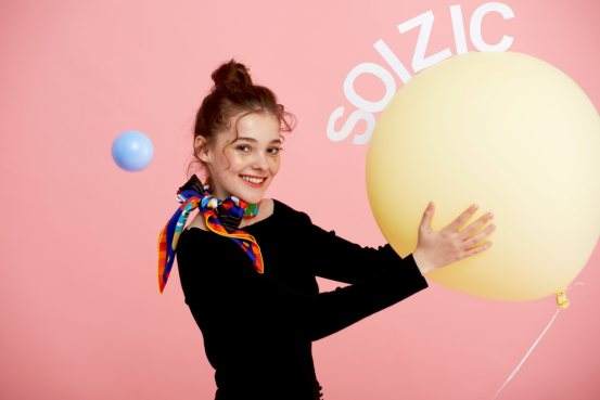 丝巾品牌SOIZIC少女可：打破人们固有的观念，重新定义丝巾